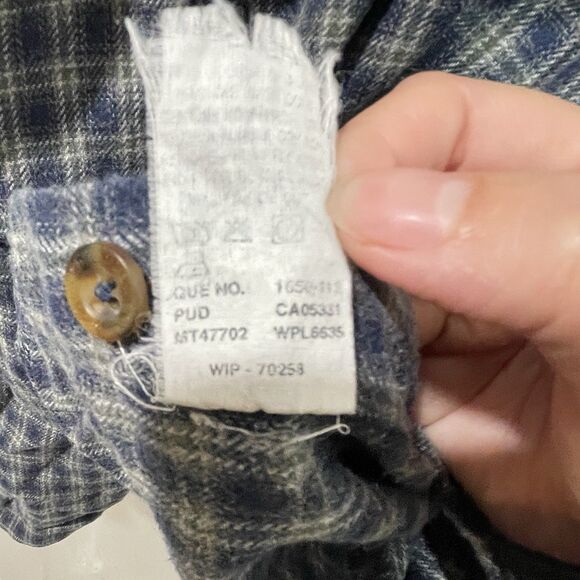 Woolrich John Rich & Bros Men’s Button-Up Flannel Shirt Blue Plaid Size XL - Picture 9 of 9